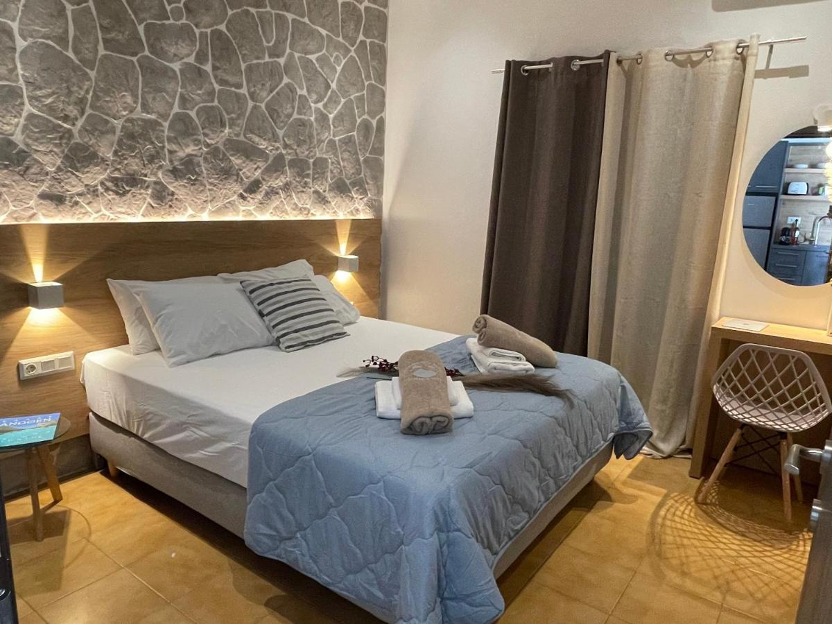Vladimiros Apartments Barbati Dış mekan fotoğraf