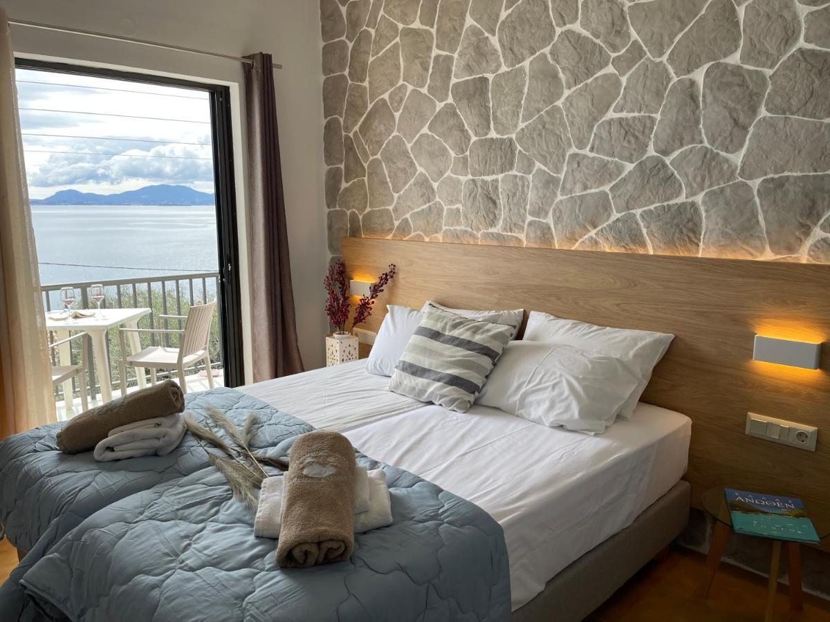 Vladimiros Apartments Barbati Dış mekan fotoğraf