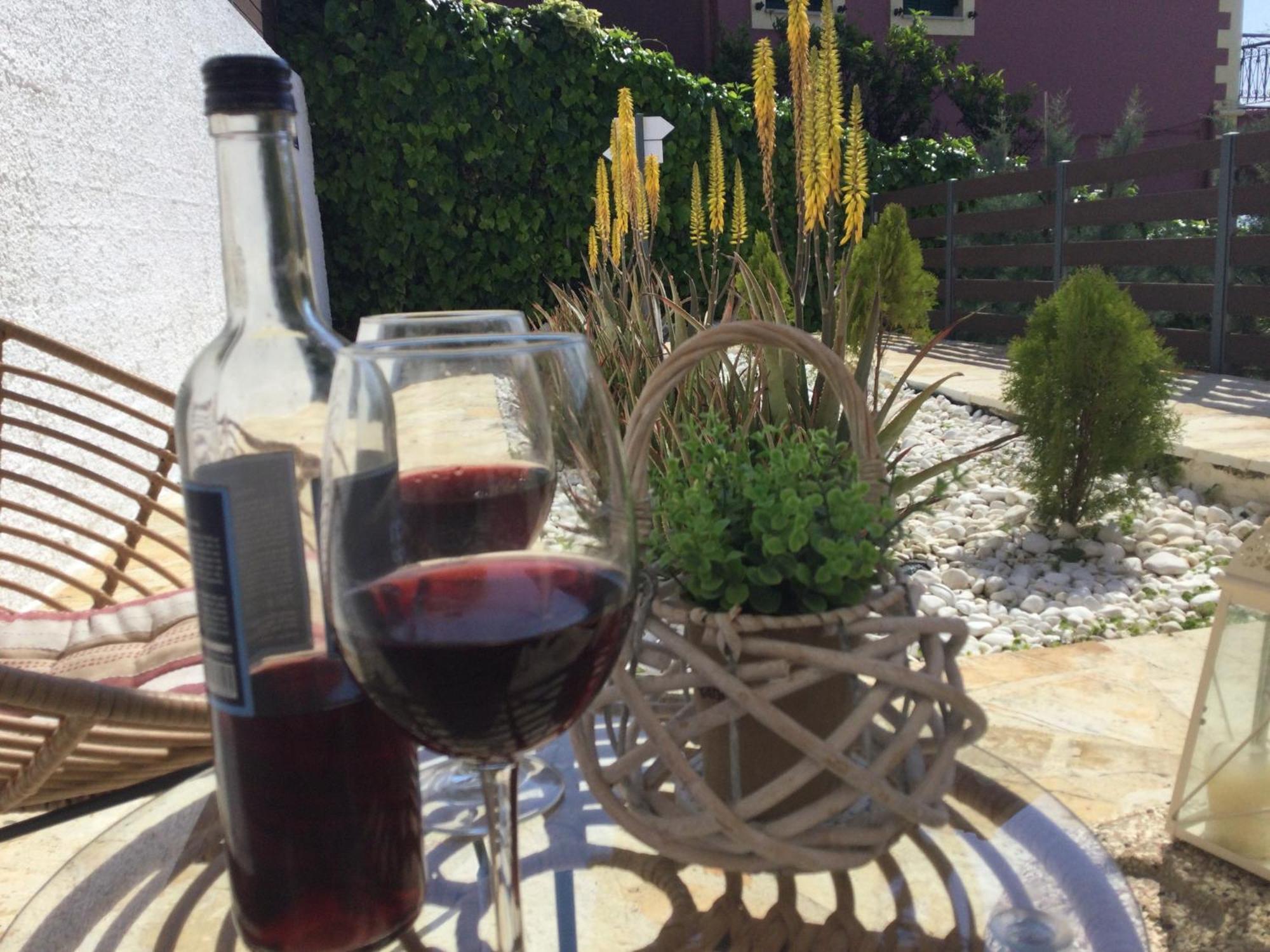Vladimiros Apartments Barbati Dış mekan fotoğraf