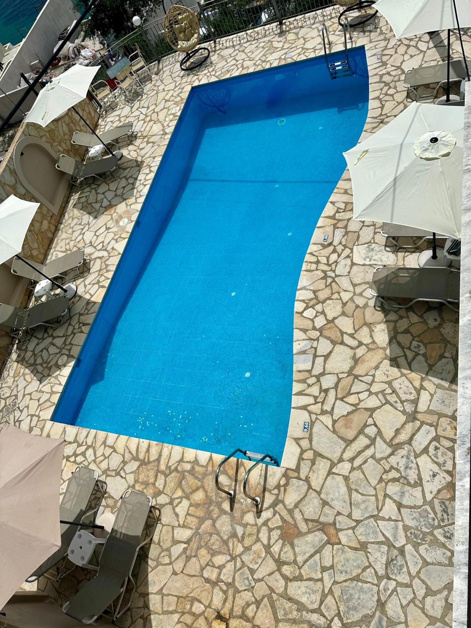 Vladimiros Apartments Barbati Dış mekan fotoğraf
