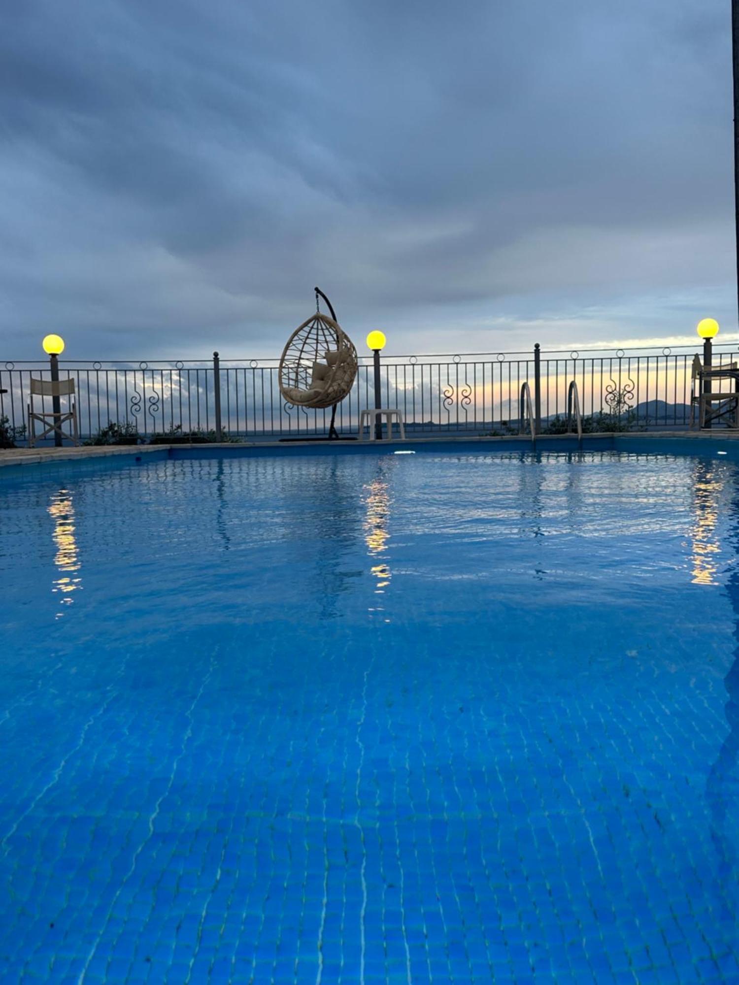 Vladimiros Apartments Barbati Dış mekan fotoğraf