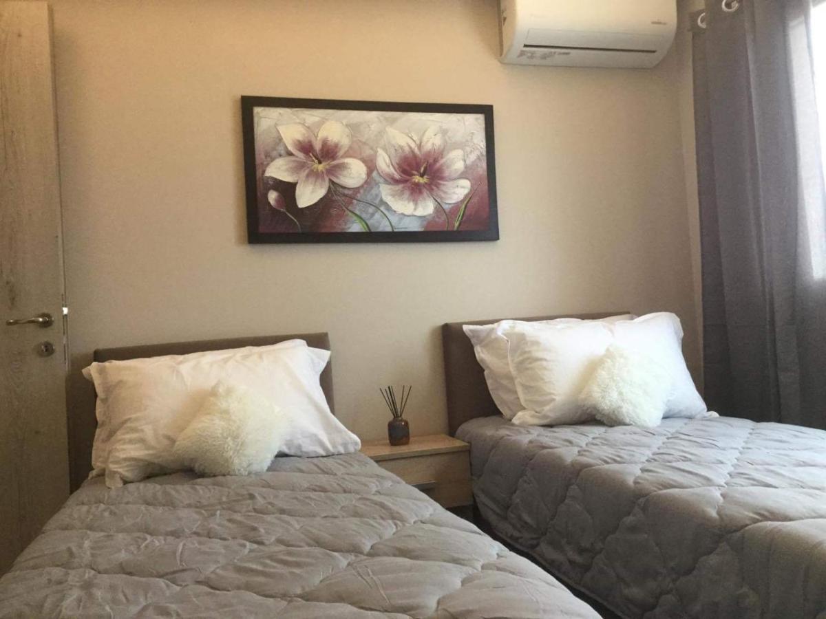 Vladimiros Apartments Barbati Dış mekan fotoğraf